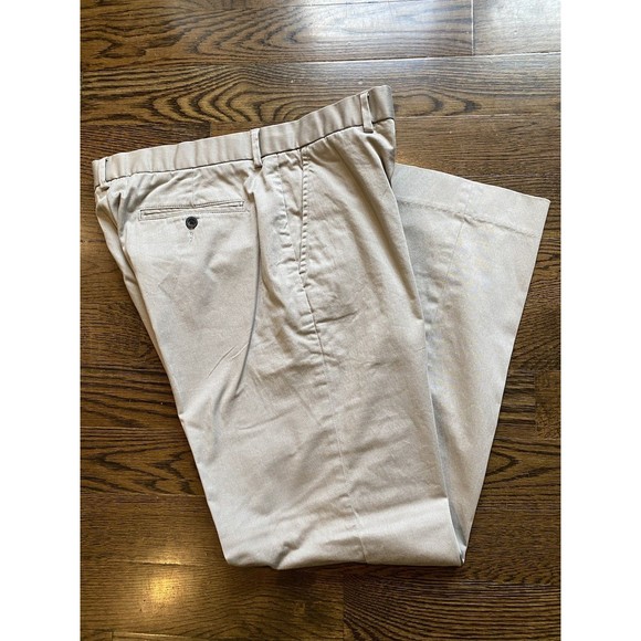 Gap Pants Men's 35x32 Khakis Tailored Straight Fit Flat Front Chino Excellent UC - Picture 1 of 10